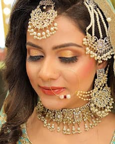 Gold & Blush Makeover Gold & Blush Makeover