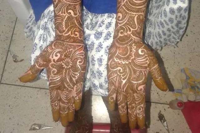 Ramesh Mehndi Artist