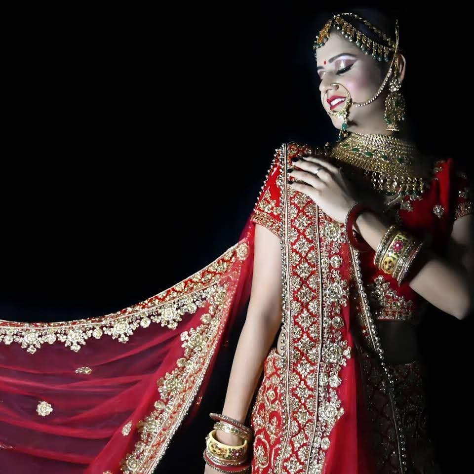 LADY CARE BEAUTY SALON