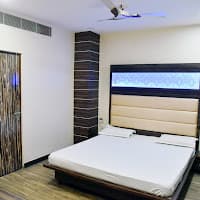 HOTEL MIDTOWN & RESTAURANT