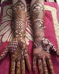 Anvesha Bridal Mehndi Artist