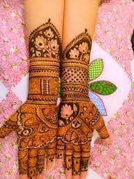 Akash Mehandi Artist