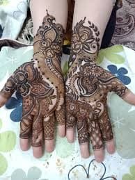 Adarsh mehandi designer