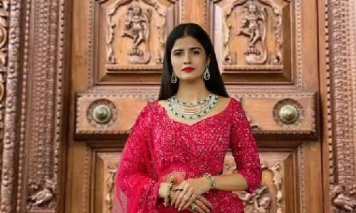 Divine Beauty By Jetal