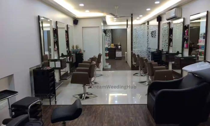 Aaishree Unisex Salon