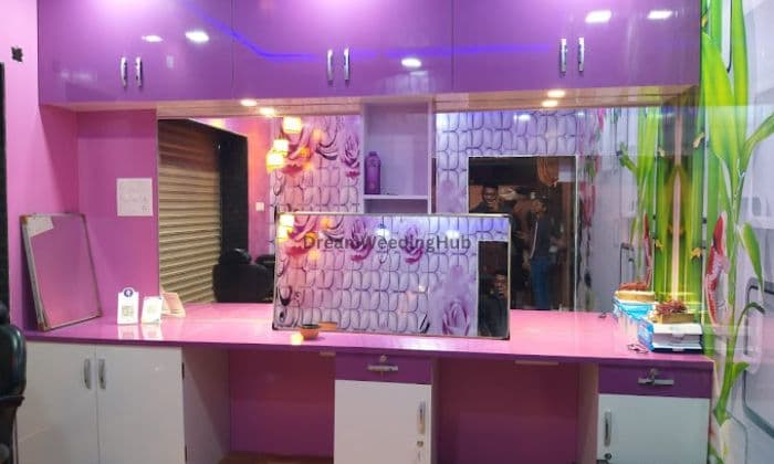 Dhanvarsha Beauty Parlour