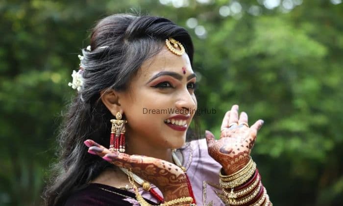 Shrungar Beauty Parlour