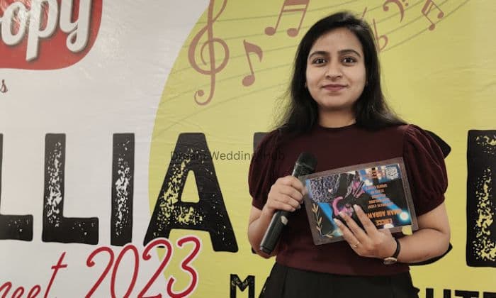 Anchor Reetika Agrawal 