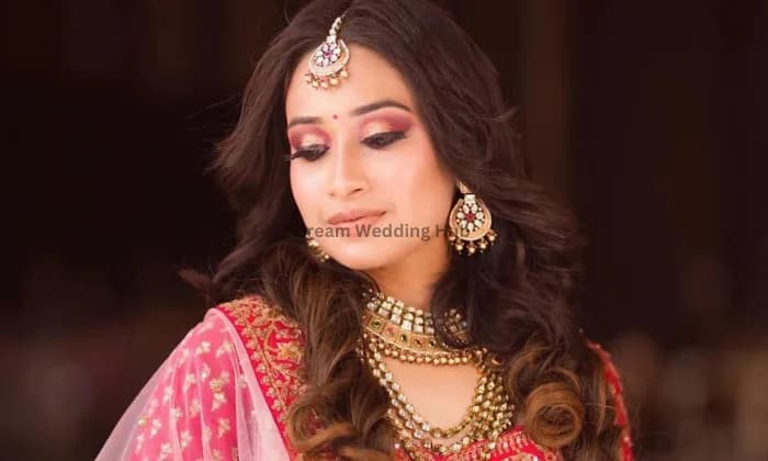 Meenu Sahni Makeup Artist