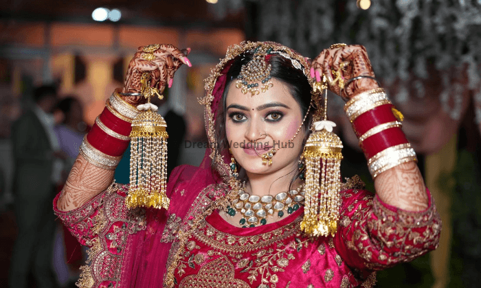 Heavenly lounge salon