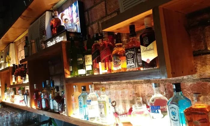 Rock bar & restaurant