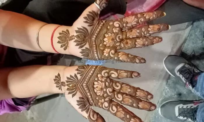 Pardeep Mehandi Artist