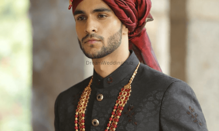 Bright Tailor and Clothes