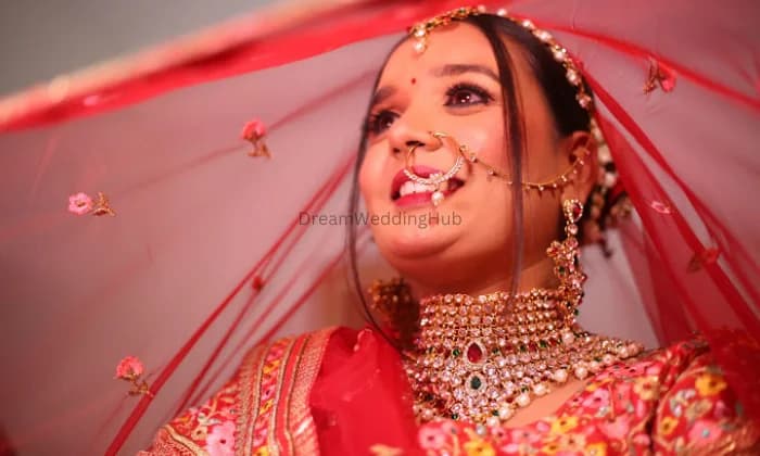 Makeup by INSIYA VANAK Makeup by INSIYA VANAK