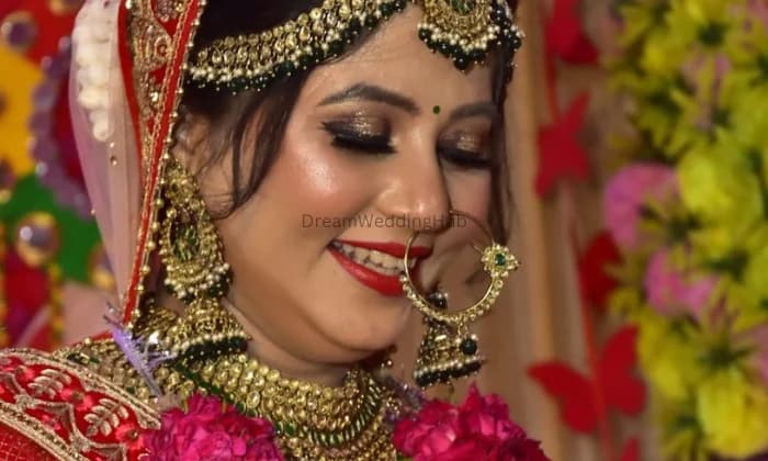 Ruhi Makeover Studio