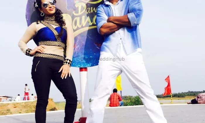 SPINNERS DANCE STUDIO