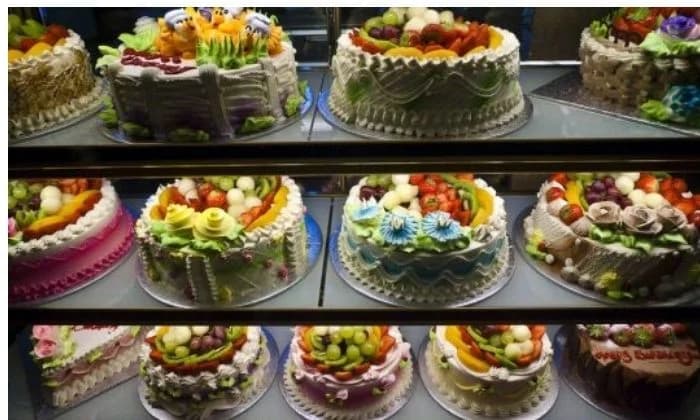 A One Cake  Sweets Namkin Palace