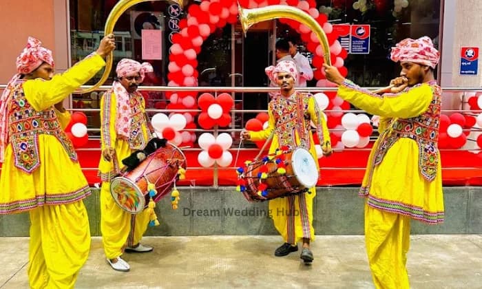 Dholis Pawan punjabi dhol surat