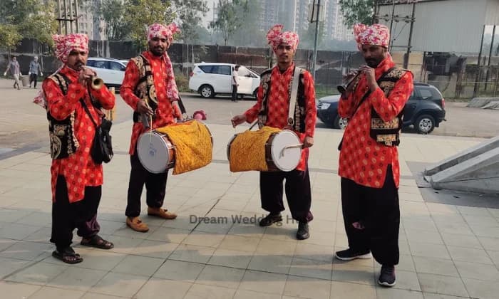 Shailesh Dholis Shailesh Dholis