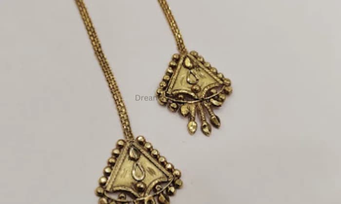 Roshi Jewellery Gold  Diamonds