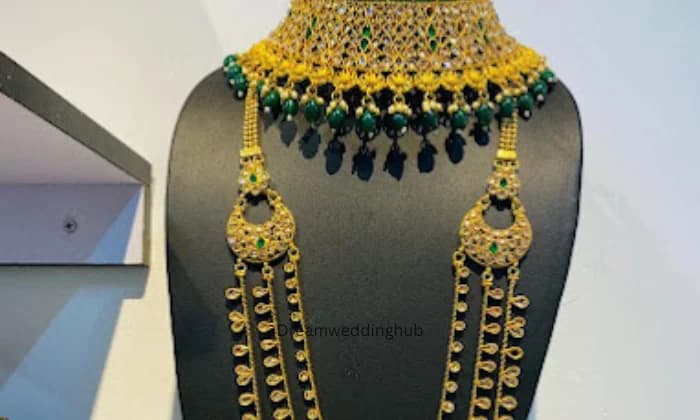 Usniyaz bridal studio Usniyaz bridal studio