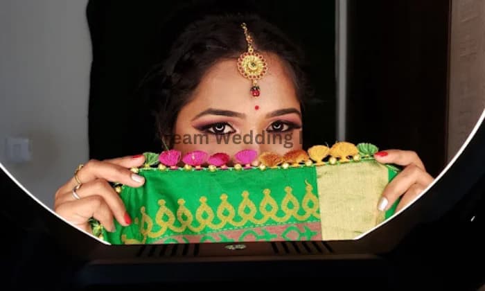 Varshini Bridal Studio