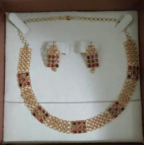 Vazhemadom Jewellery