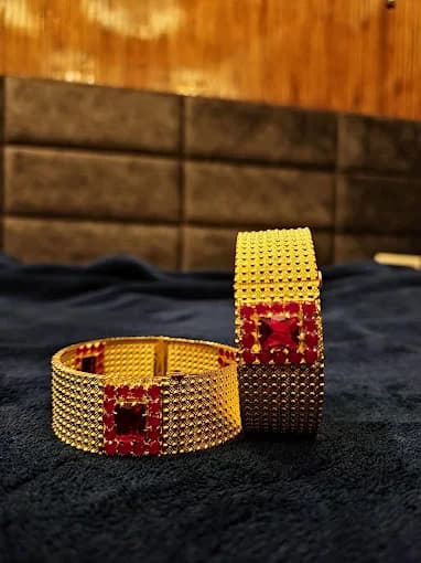 New Japan Gold Covering