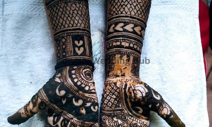 Poonam Mehandi Art