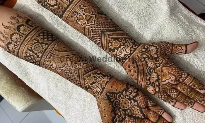 Shyam professional mehandi artist