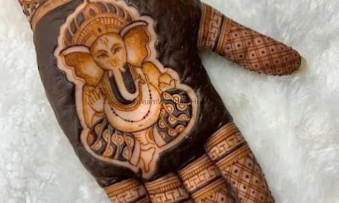 Sumit Mehandi Artist