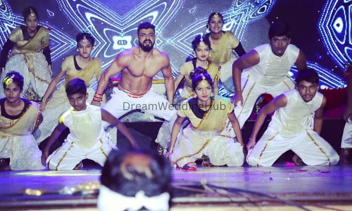 Omis Dance  Fitness Studio