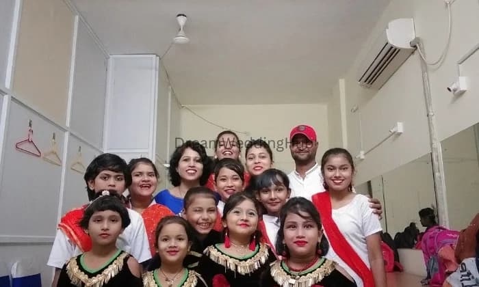 NAACH DANCE INSTITUTE
