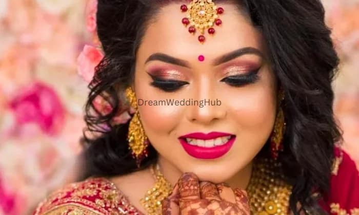 Le Glitz Makeup Studio