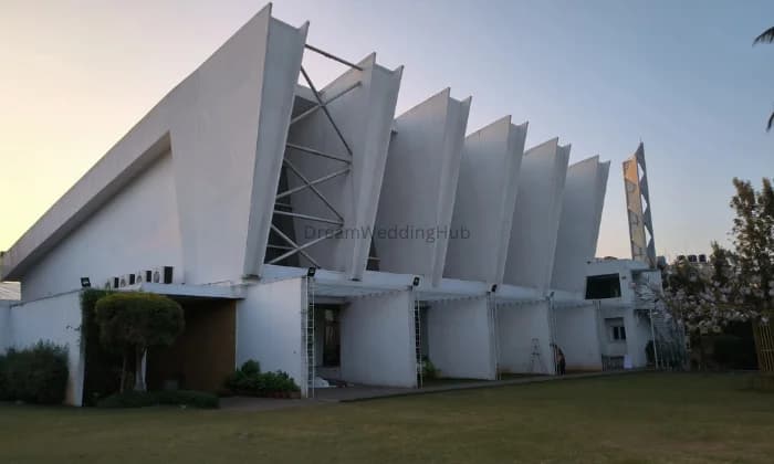 Galaxy Convention Centre