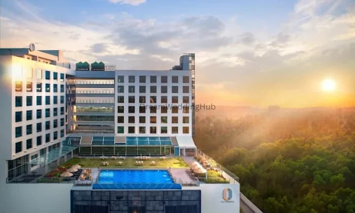 O by Tamara Trivandrum