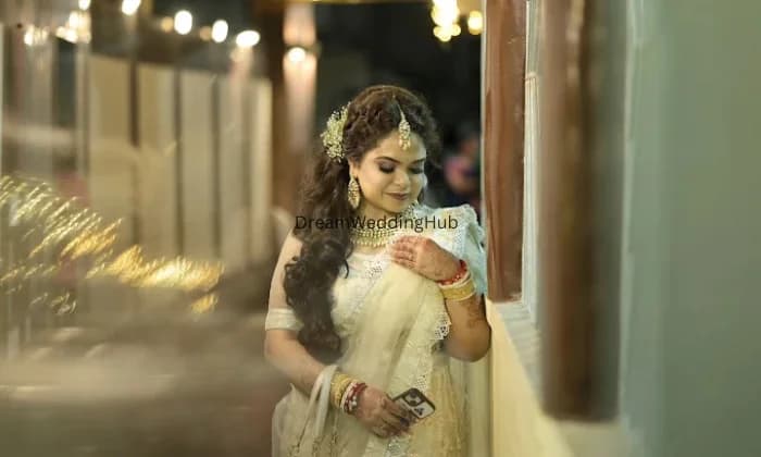 Anubratis Makeup Studio