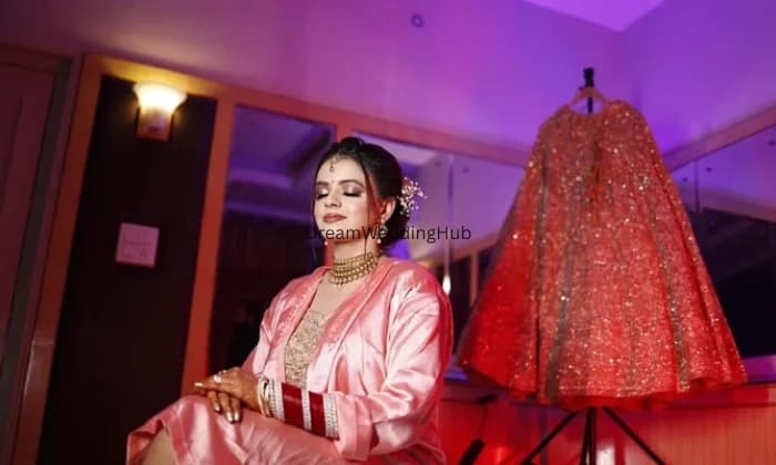 Himani Makeovers Himani Makeovers