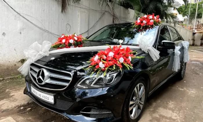 Luxurious Wedding Cars