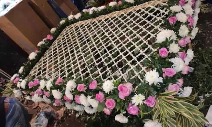 Mani Flowers  Decoration