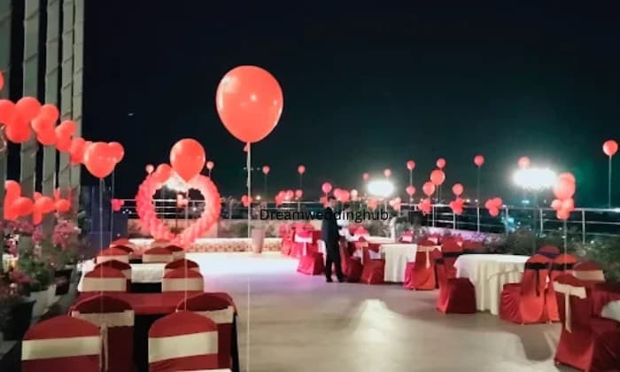 CULCUTTA ROSE PETALS