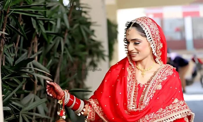 Thendral Barathi Photography