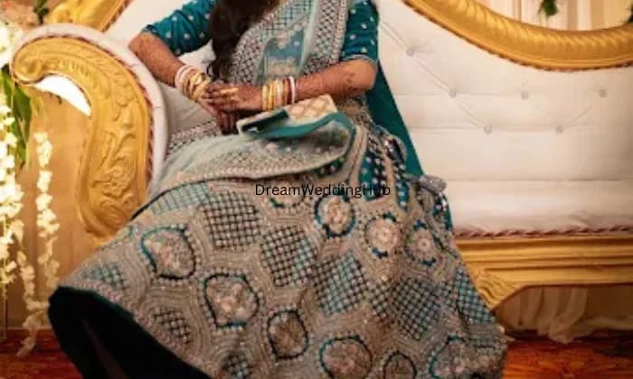 Geeta Fashions The Family Store