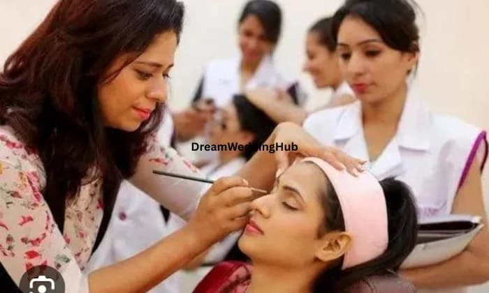 Sthree Beauty parlour makeup artistkhammam