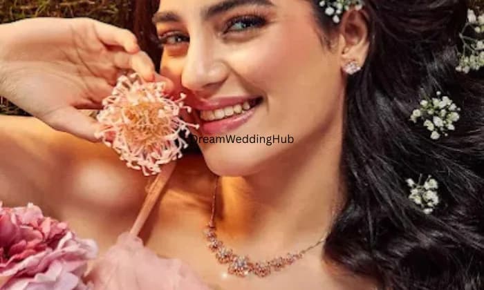 Mia by Tanishq  Zarkawt