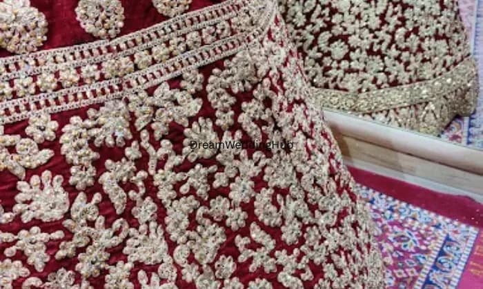 Calcutta Saree Palace