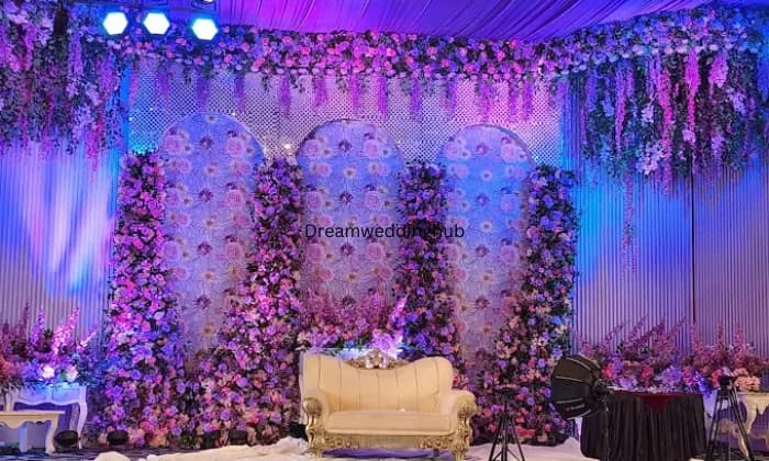 Golden Western Villa