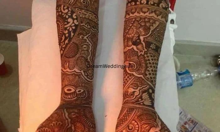 Rajisthani mehndi artist makeup artist