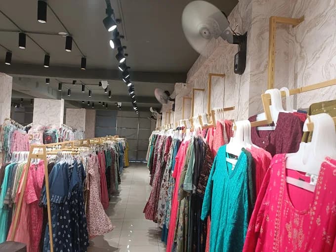 Decorus fashion store karaikal