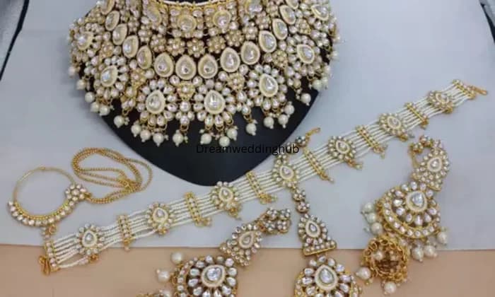 Heera Panna Jewellers
